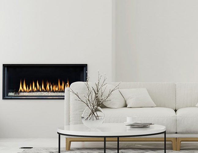 Montigo Distinction D6315 Single-Sided Linear Gas Fireplace