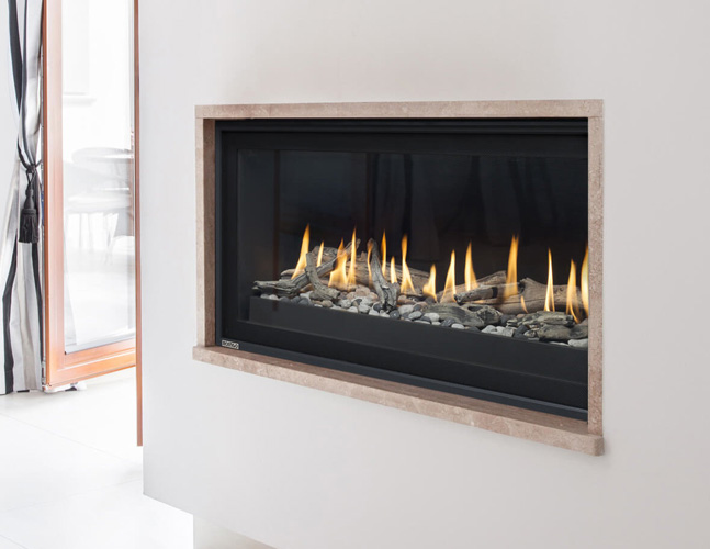 Montigo PL52DF Linear Direct Vent Gas Fireplace